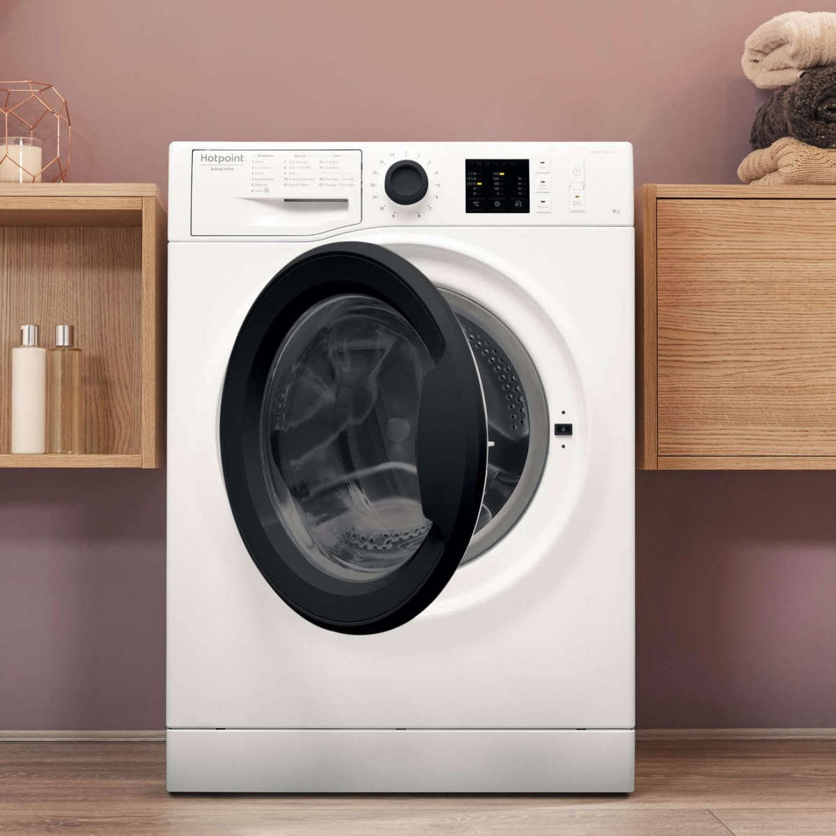  Lave-linge Hublot - 7kg - A+++ HOTPOINT NCOM10743BFR