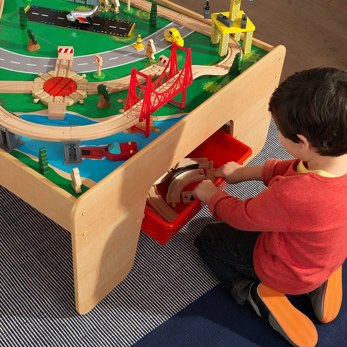  Circuit de train en bois avec montagne avec table - 120 pièces - Kidkraft