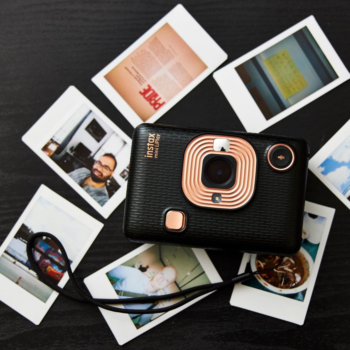  Appareil Photo Instantané Connecté - Instax Mini LiPlay Élégant Noir