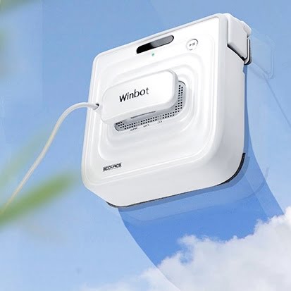 Un robot laveur de vitres est très utile à la maison