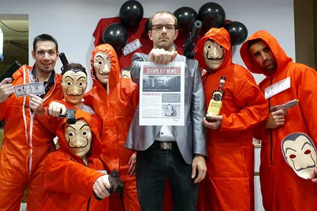 Les Meilleurs Escape Game à faire à la maison - Guides d'achat et Idées Cadeaux pour toute la famille Un escape game sur le thême de Casa de Papel à faire à domicile entre amis