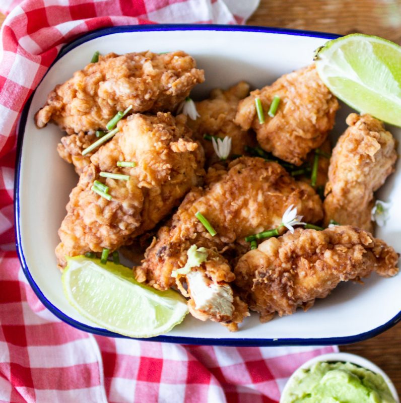 Guide des Meilleures Friteuses Électriques - Guides d'achat et Idées Cadeaux pour toute la famille réaliser un bon poulet frit à la friteuse